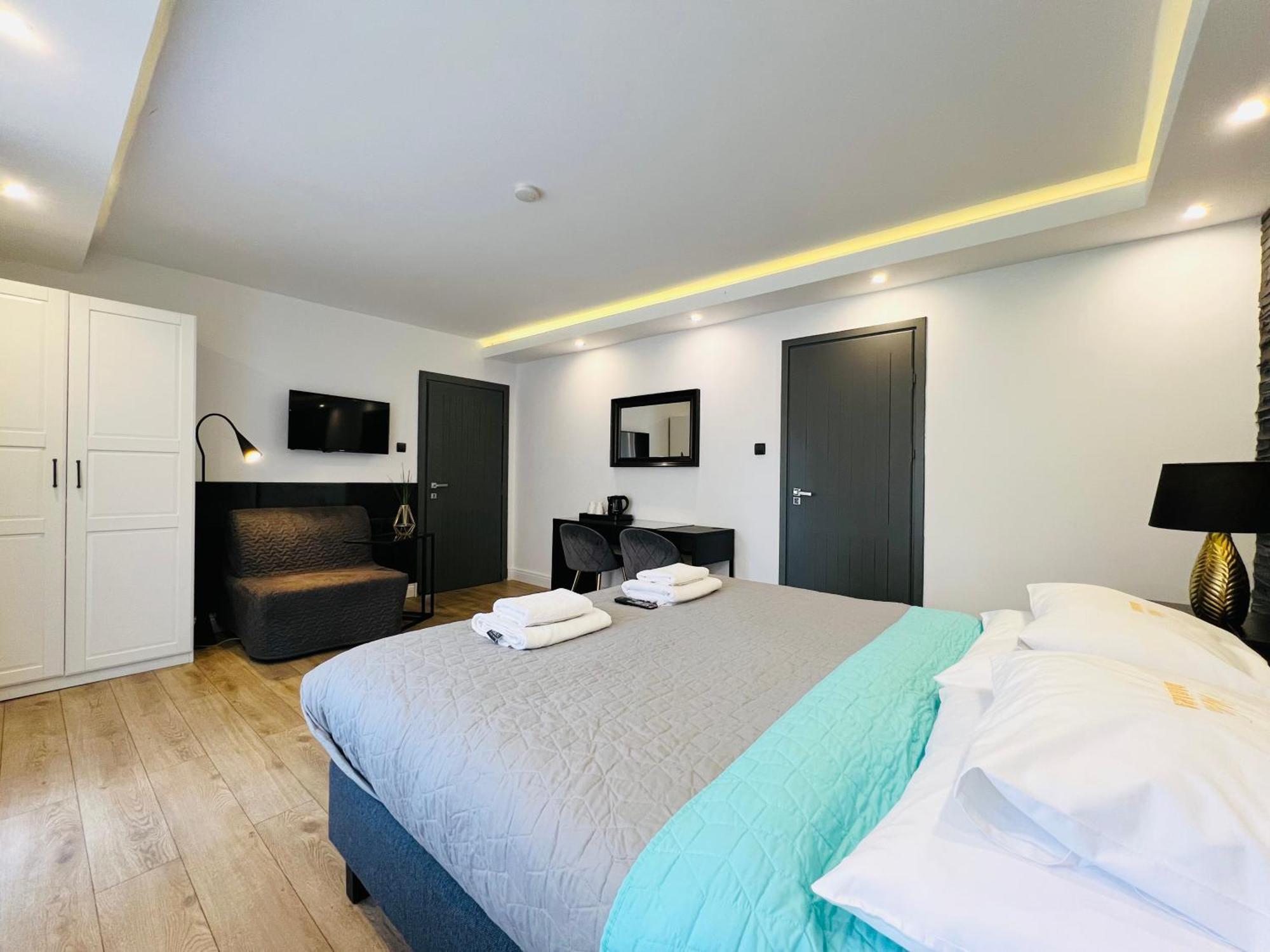 Apartamenty Deluxe-Blisko Plazy-Kuchnia,Parking-Grupa Hotelowa Plazowelove (Adults Only) Krynica Morska Buitenkant foto