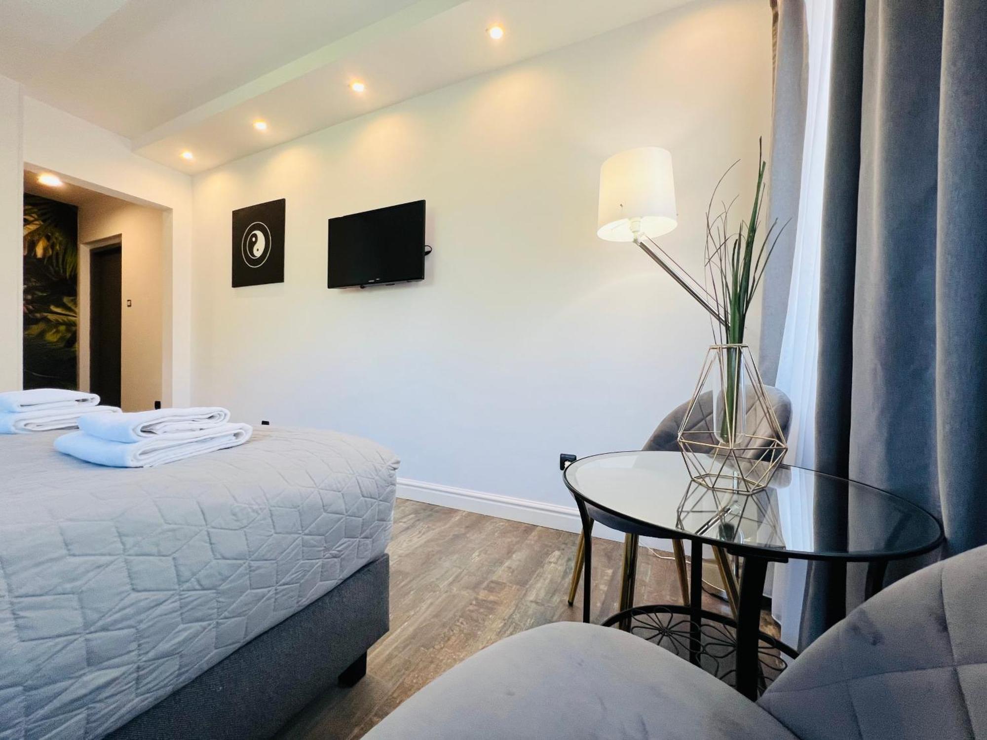 Apartamenty Deluxe-Blisko Plazy-Kuchnia,Parking-Grupa Hotelowa Plazowelove (Adults Only) Krynica Morska Buitenkant foto