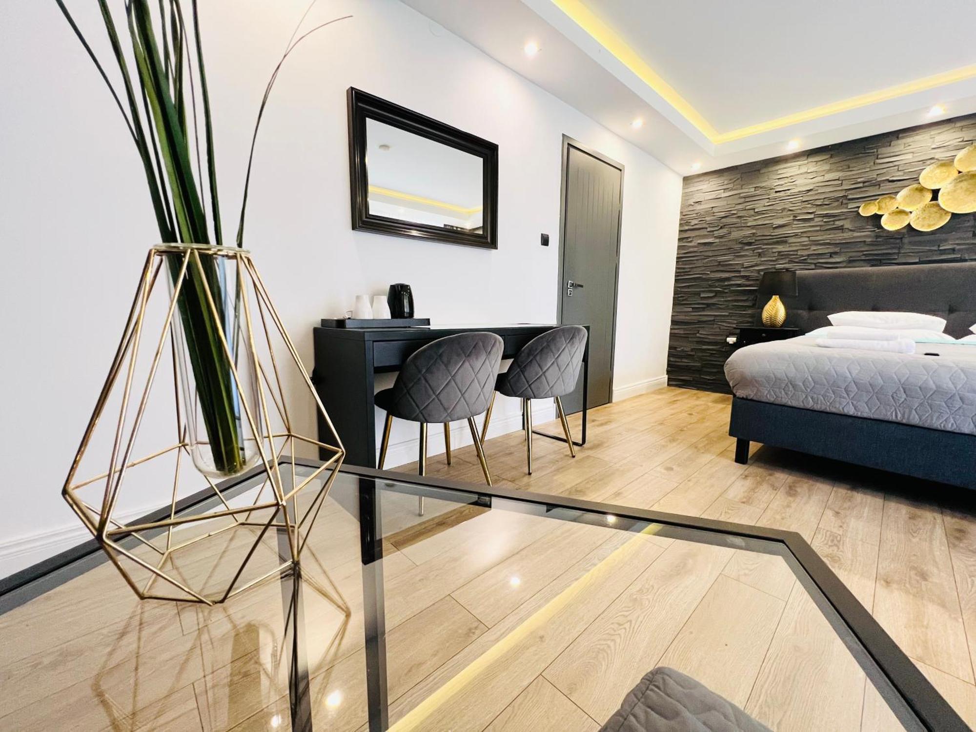 Apartamenty Deluxe-Blisko Plazy-Kuchnia,Parking-Grupa Hotelowa Plazowelove (Adults Only) Krynica Morska Buitenkant foto