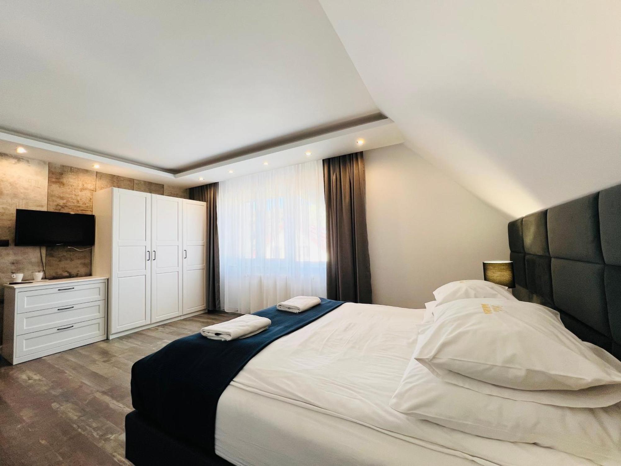 Apartamenty Deluxe-Blisko Plazy-Kuchnia,Parking-Grupa Hotelowa Plazowelove (Adults Only) Krynica Morska Buitenkant foto