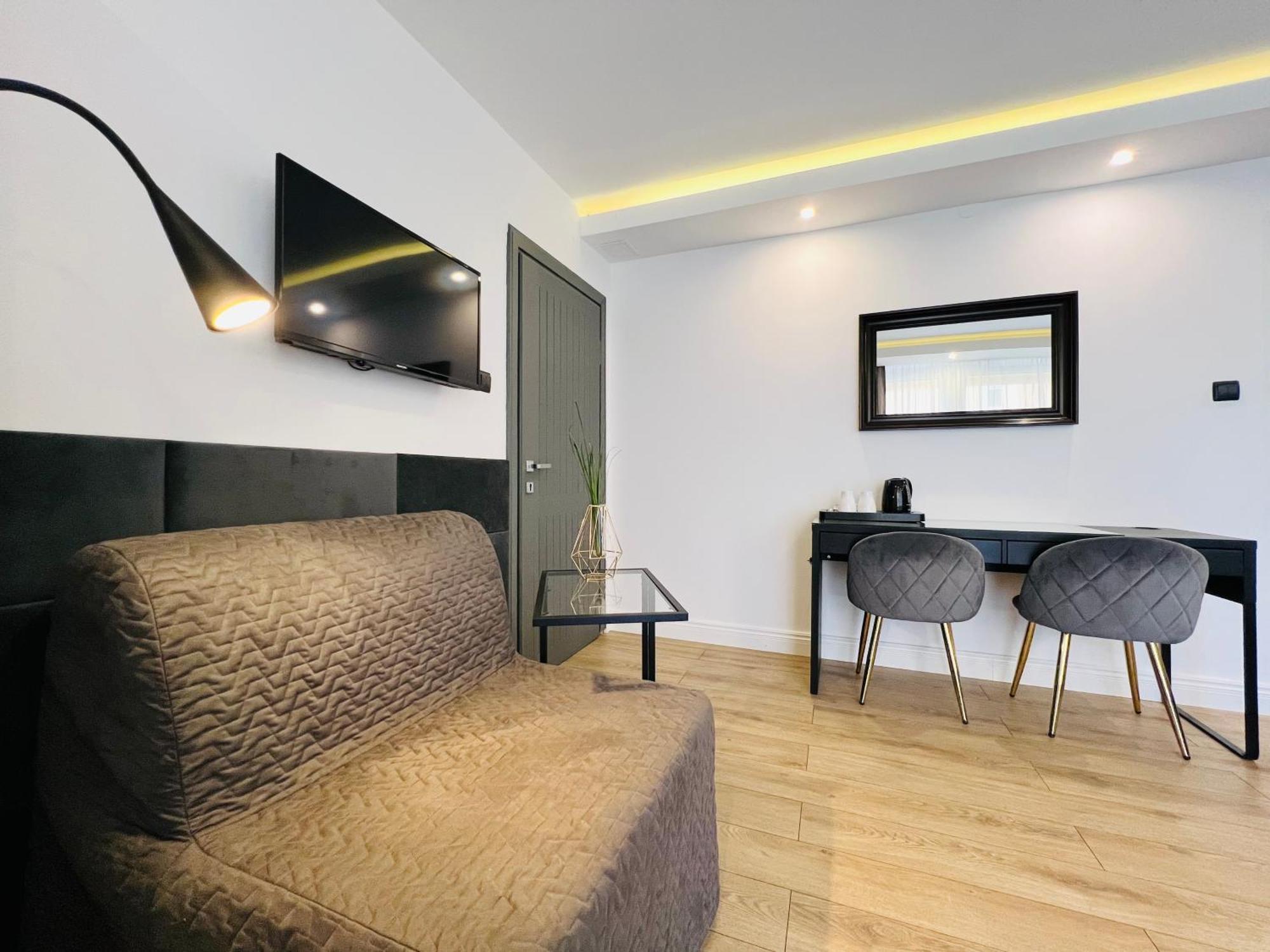 Apartamenty Deluxe-Blisko Plazy-Kuchnia,Parking-Grupa Hotelowa Plazowelove (Adults Only) Krynica Morska Buitenkant foto