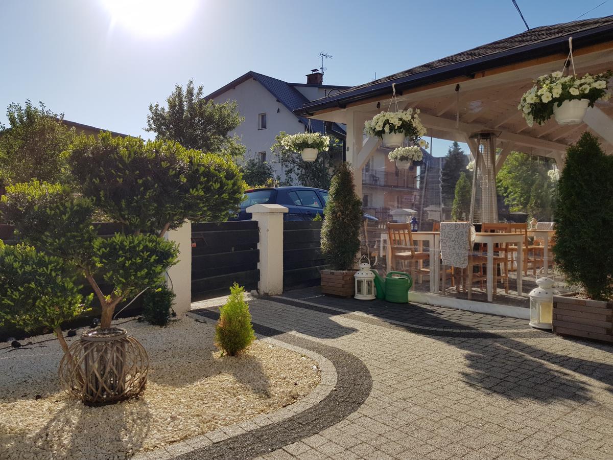 Apartamenty Deluxe-Blisko Plazy-Kuchnia,Parking-Grupa Hotelowa Plazowelove (Adults Only) Krynica Morska Buitenkant foto
